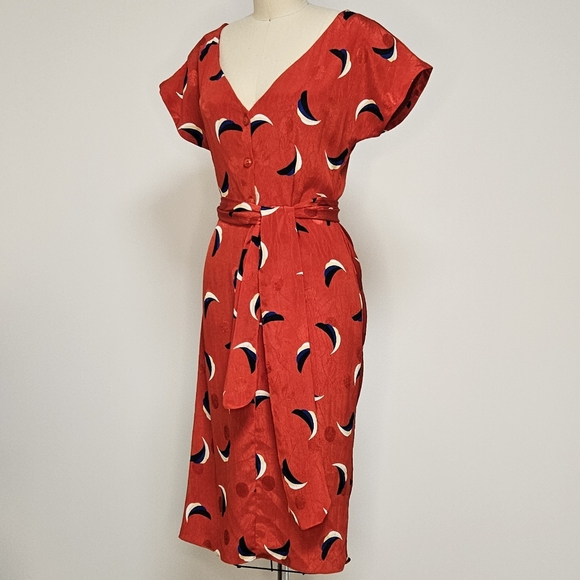 80s Ruched Red Dress - Picture 9 of 10